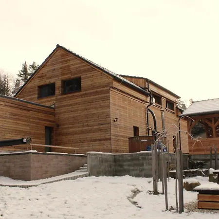 Tanecnice Villa